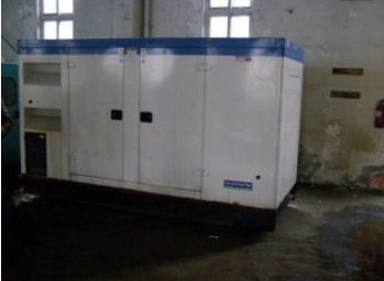 平远康明斯150kw大型柴油二手发电机组